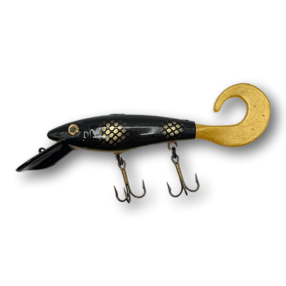 Musky Mania	Squirrely Li'l Ernie