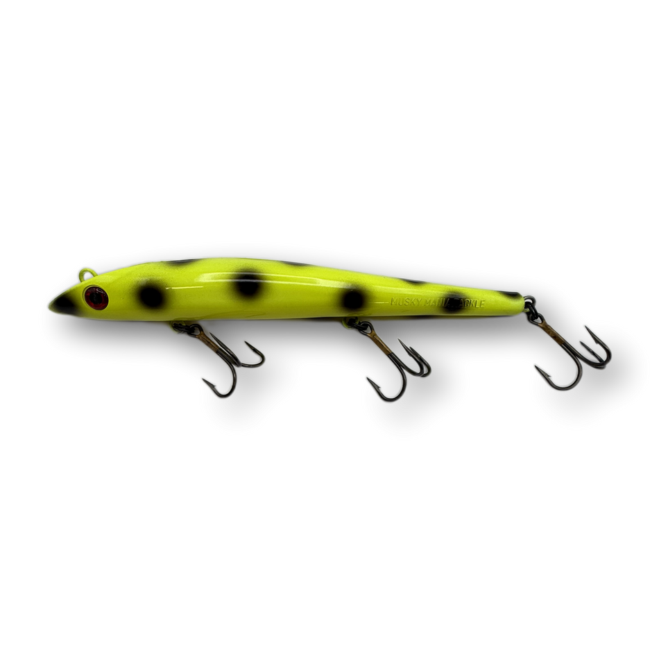 Musky Mania Burt (Weighted) Chartreuse Coachdog