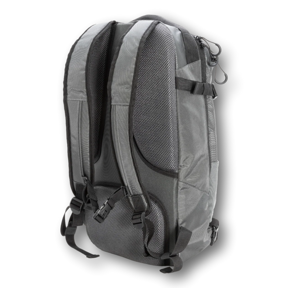 Clam Slim Backpack
